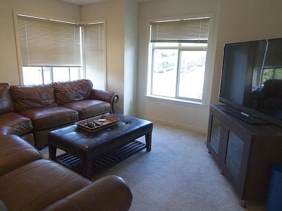 2nd image of 2243 Franklin Ave E APT 201