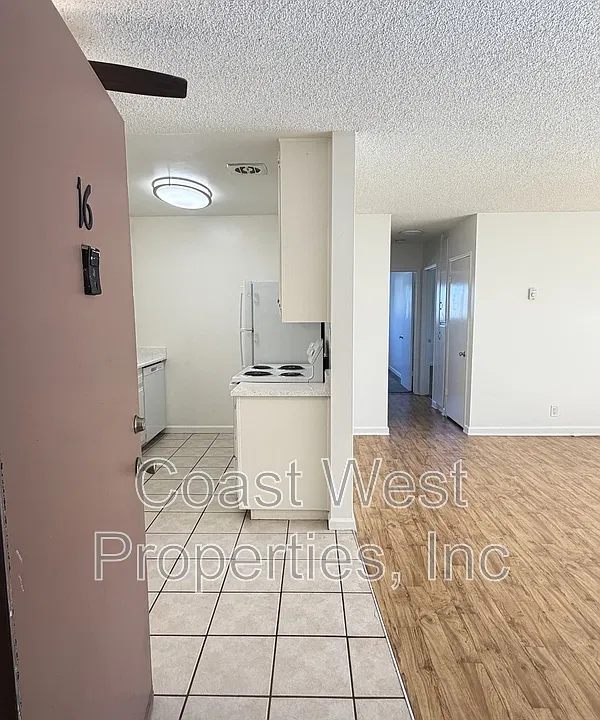 Mauna Loa Apartments