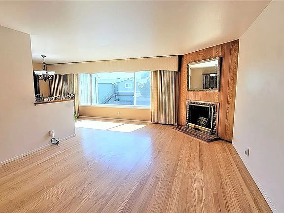 5th image of 606 S Hill Blvd