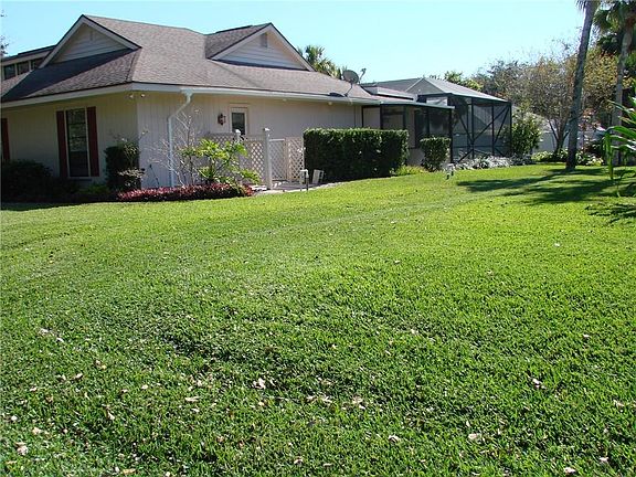 3rd image of 1025 Poitras Dr