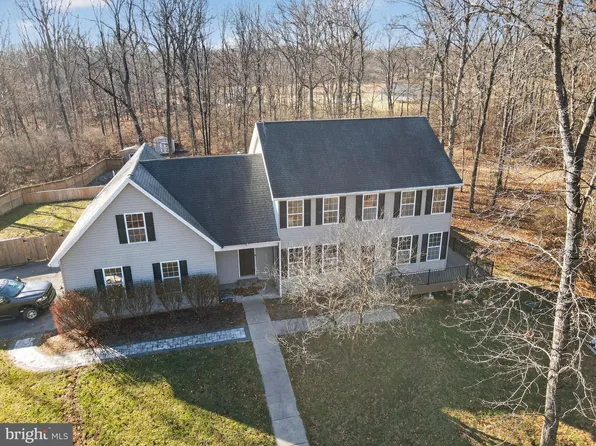 196 Joline Dr, Clear Brook, VA 22624