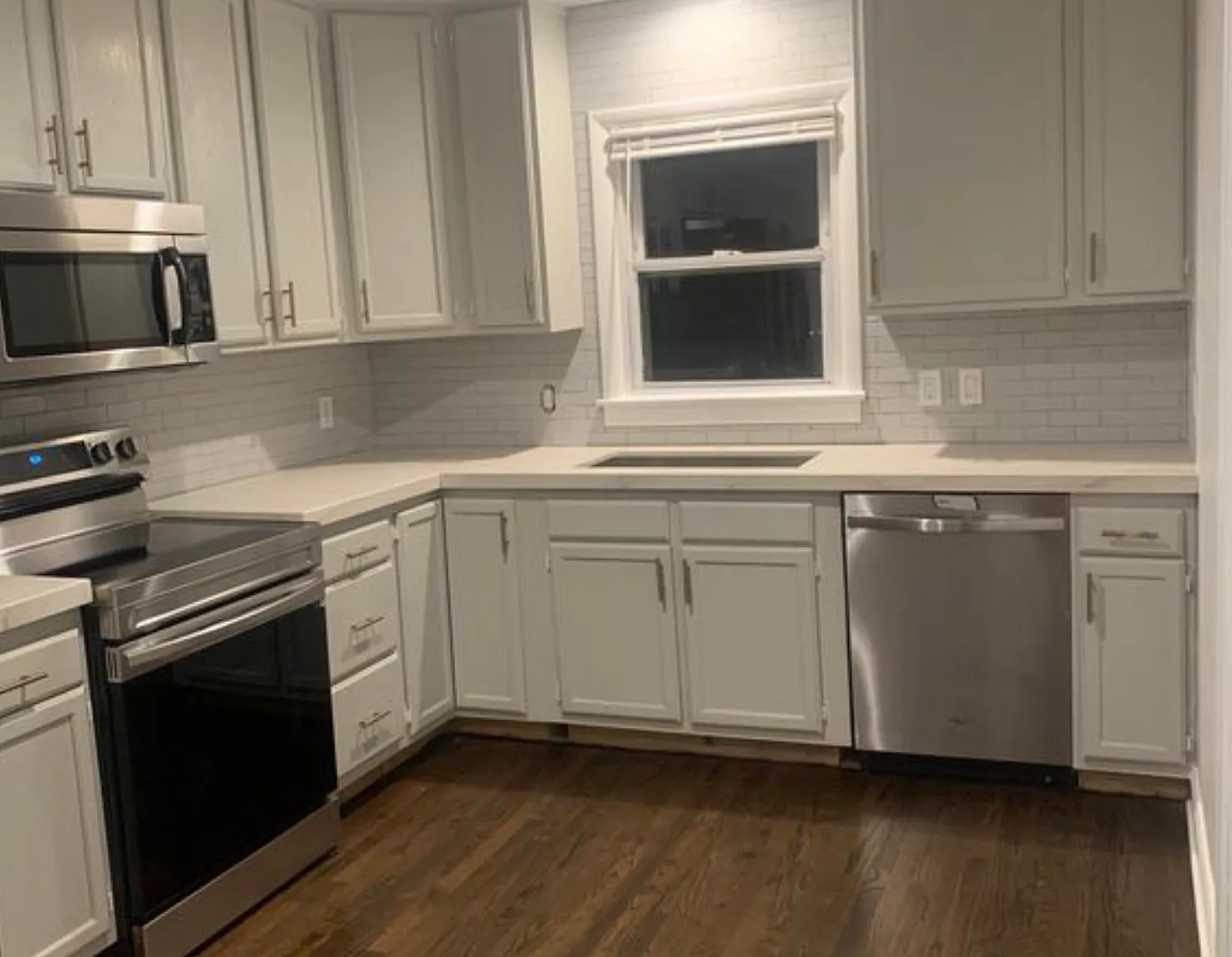 3 bed, 1100 sqft, $3,000 — Photo 1