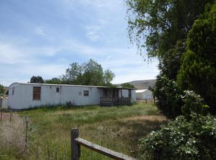 71 Lost Goose Ln, Yakima, WA 98901