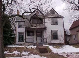 1307 Woodland Ave NW, Canton, OH