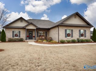 17115 Freedom Dr, Athens, AL 35613