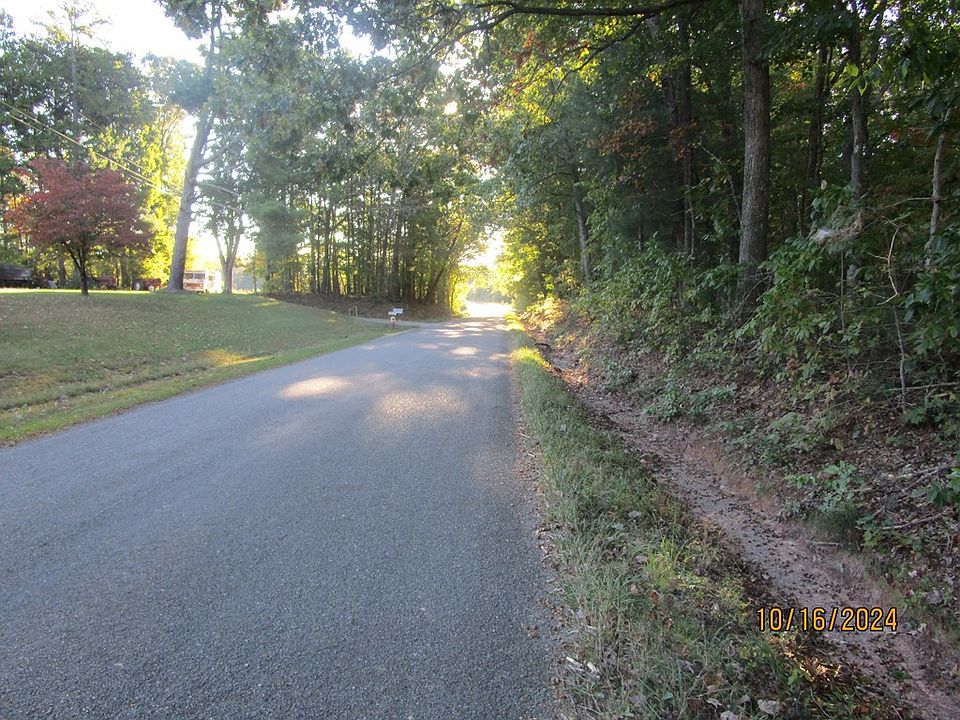 2nd image of 626 Rubermont Rd #A