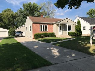 1503 Grignon St, Green Bay, WI 54301