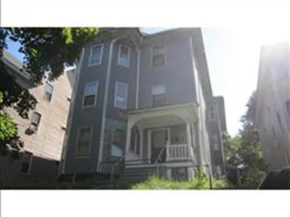57 Vernon St, Worcester, MA 01610