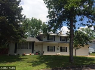 3 Battle Creek Ct, Saint Paul, MN 55119