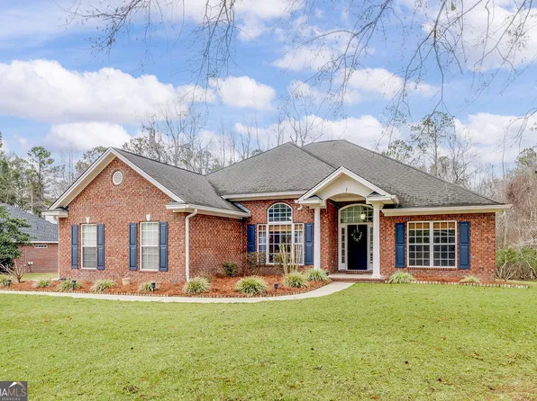 533 Laurenburg Dr, Richmond Hill, GA 31324