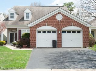 48 Springlawn Dr, Lakewood, NJ