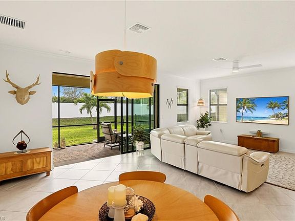 4th image of 14550 Cantabria DR