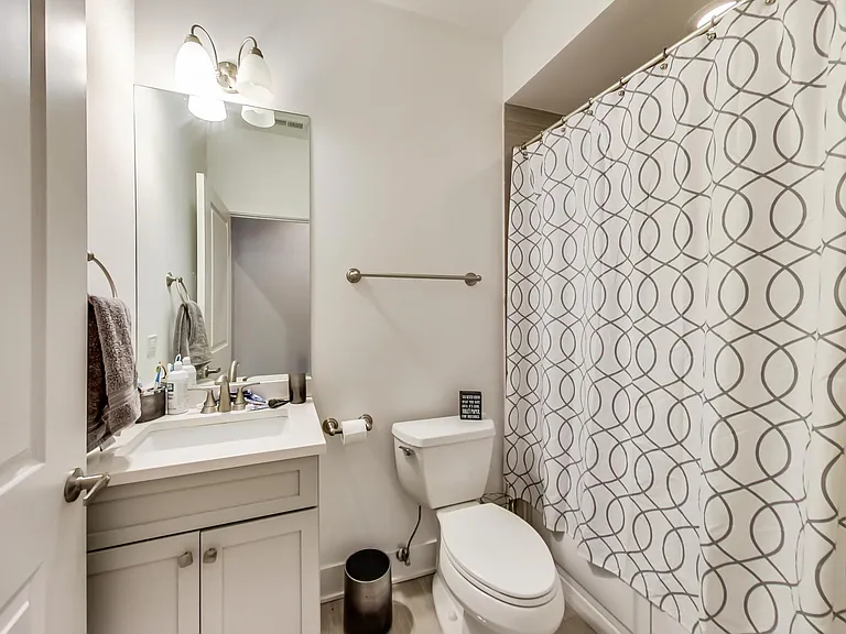 2618 N Halsted St #4N — Photo 24