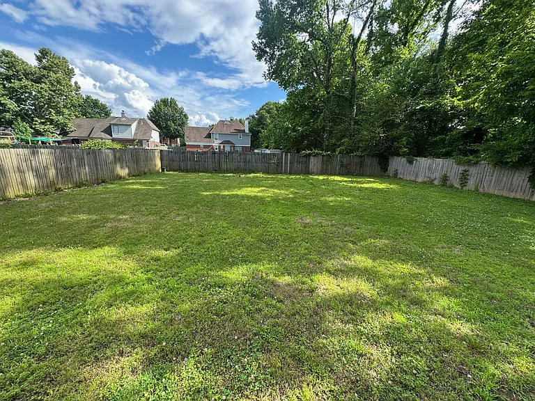 12607 Hunters Forest Cv — Photo 21