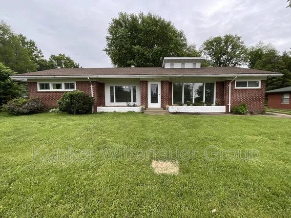 7911 W Main St, Belleville, IL 62223
