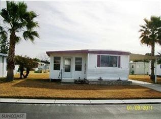 10820 London Dr, Port Richey, FL 34668