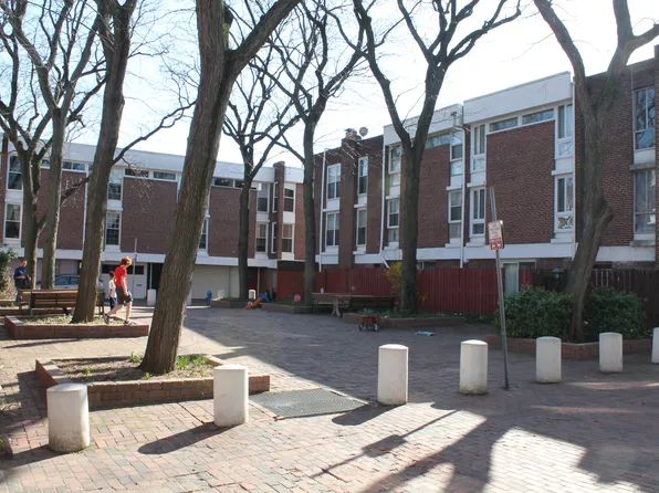 13 University Mews, Philadelphia, PA 19104
