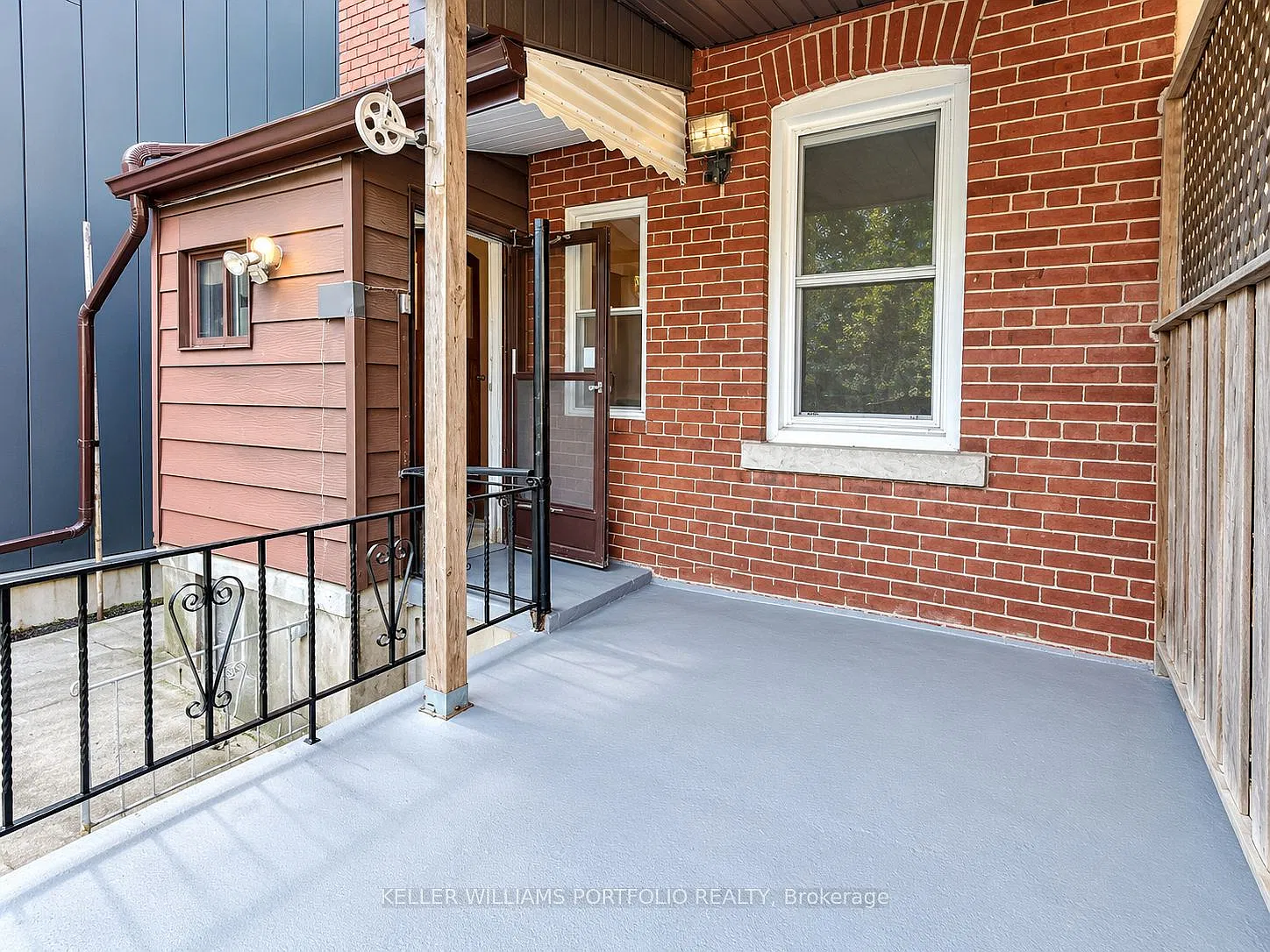 1 bed, $2,490 — Photo 2