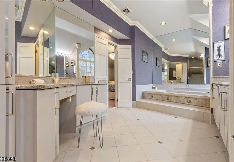 167 Douglas Rd — Photo 12