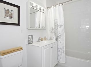 16 Ridgecrest Ter APT 5, West Roxbury, MA 02132