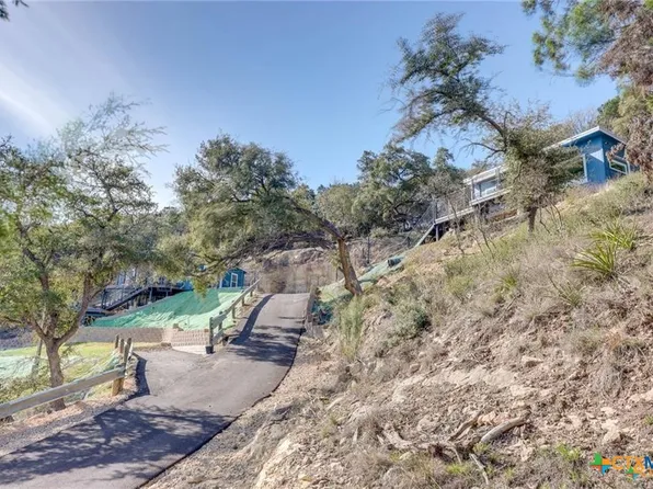 482 Dusty Saddle, Canyon Lake, TX 78133