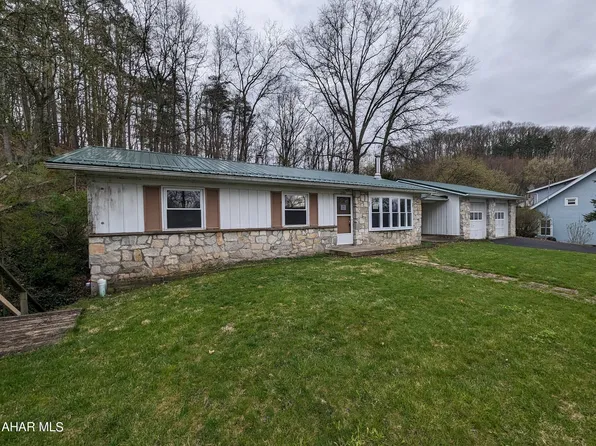 2501 Warm Springs Ave, Huntingdon, PA 16652