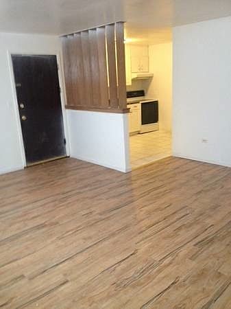 2nd image of 2117 Lorraine Ave APT 1N
