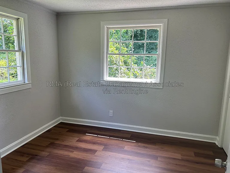 1340 Drewery Ave #A — Photo 2