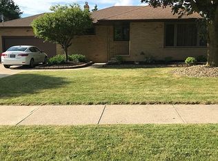 11050 Glamer Dr, Parma, OH