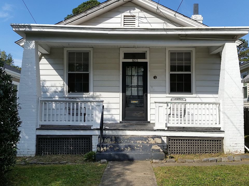1st image of 802 Pepper Ave