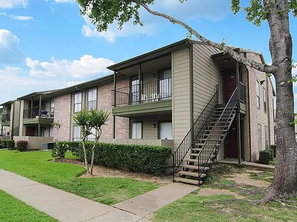 Green Arbor Apartments