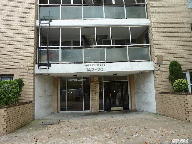 1st image of 14220 84th Dr APT 5C