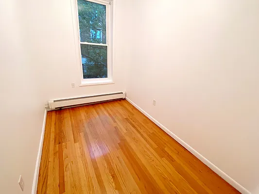 Rented by Brooklyn Property Group LLC | media 28