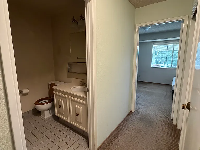 5323 Cribari Gln — Photo 2