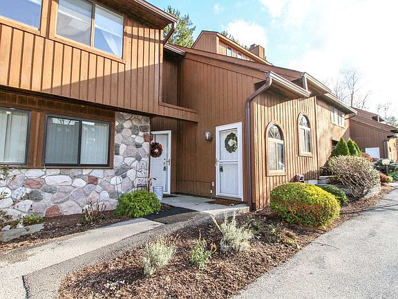 2nd image of 183 Red Cardinal Ct