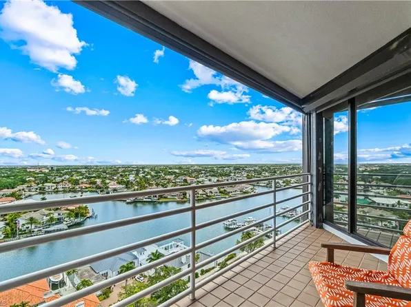 4751 Gulf Shore BLVD N #PH-03, NAPLES, FL 34103