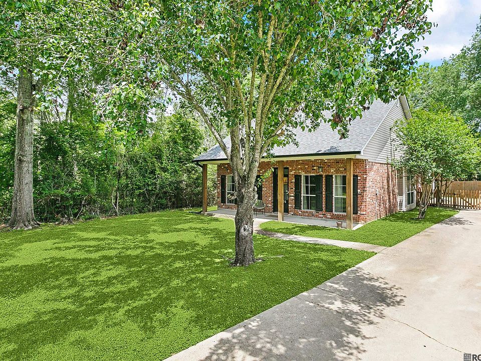 1st image of 34904 Saint Regis Ct