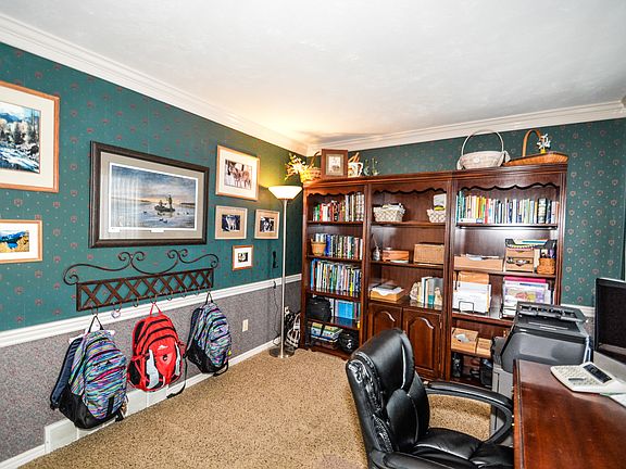 5th image of 1564 Delmar Cir