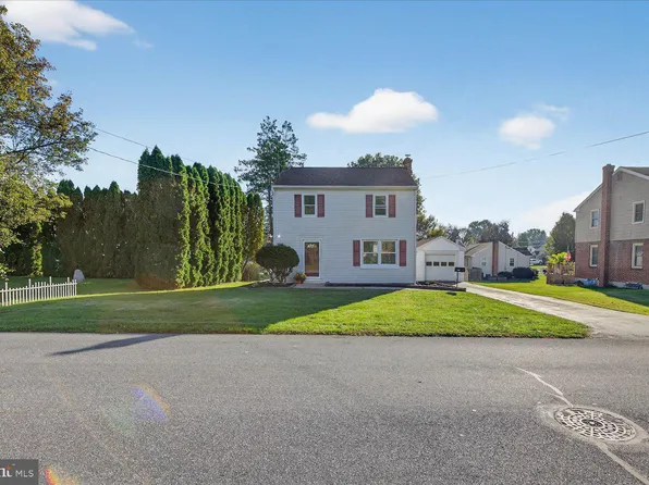 115 Redwood Dr, Lancaster, PA 17603