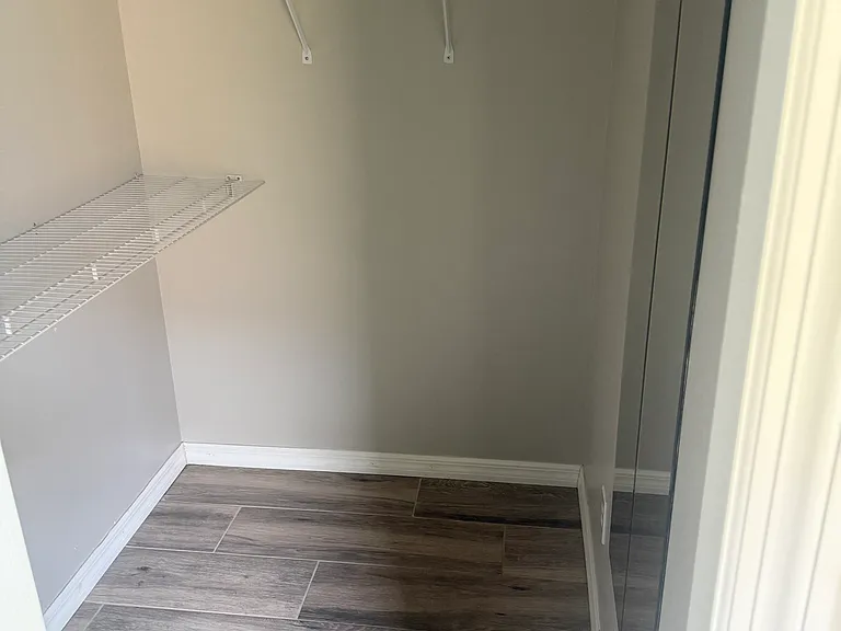 1121 Lumsden Pointe Blvd — Photo 22