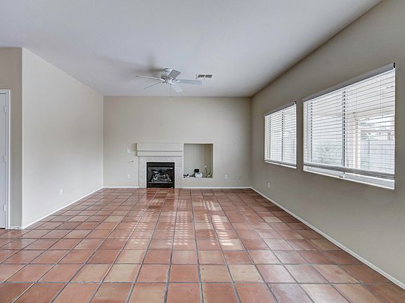 3rd image of 13247 W Ventura St