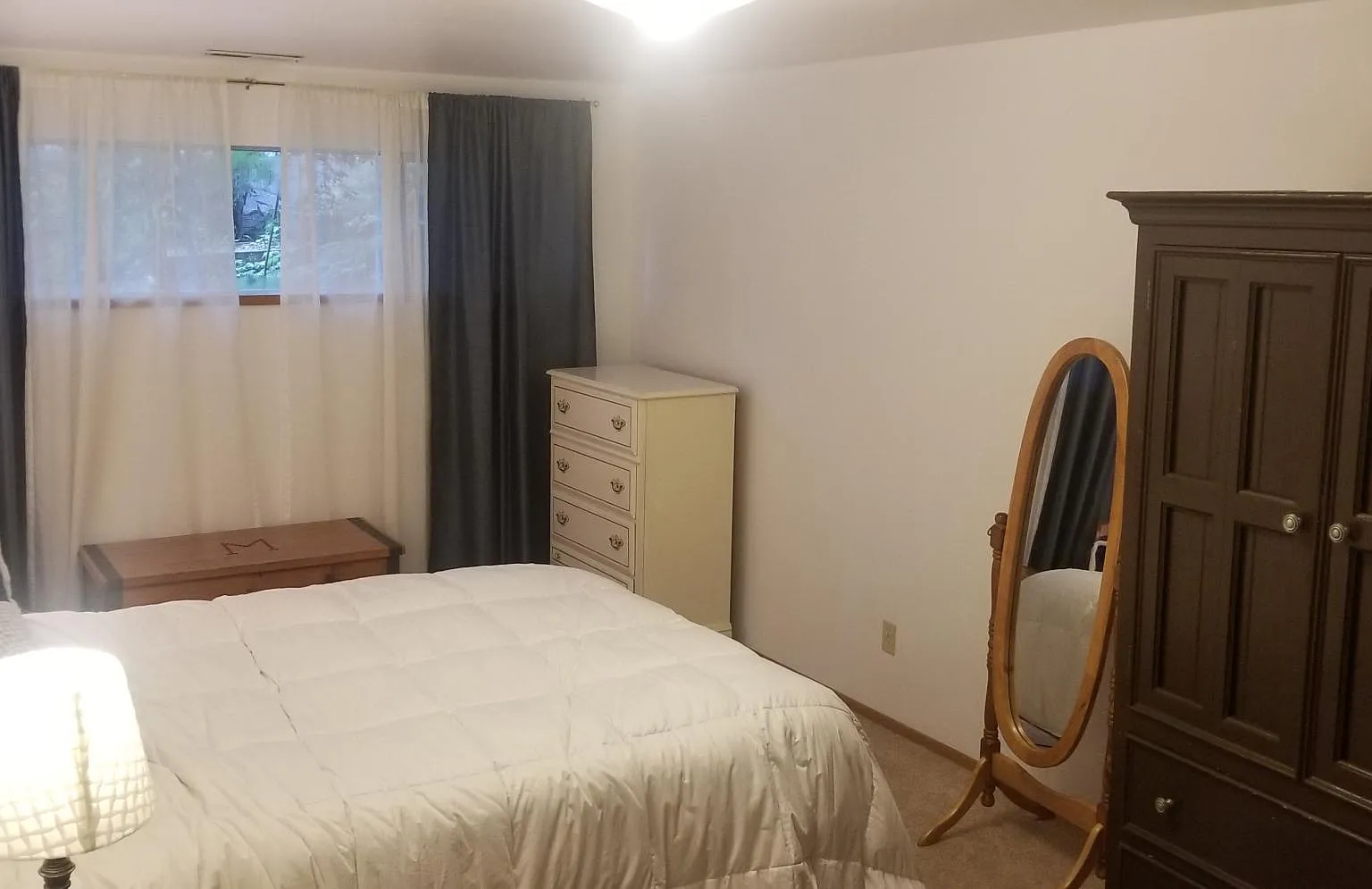 1 bed, 700 sqft, $1,700 — Photo 4