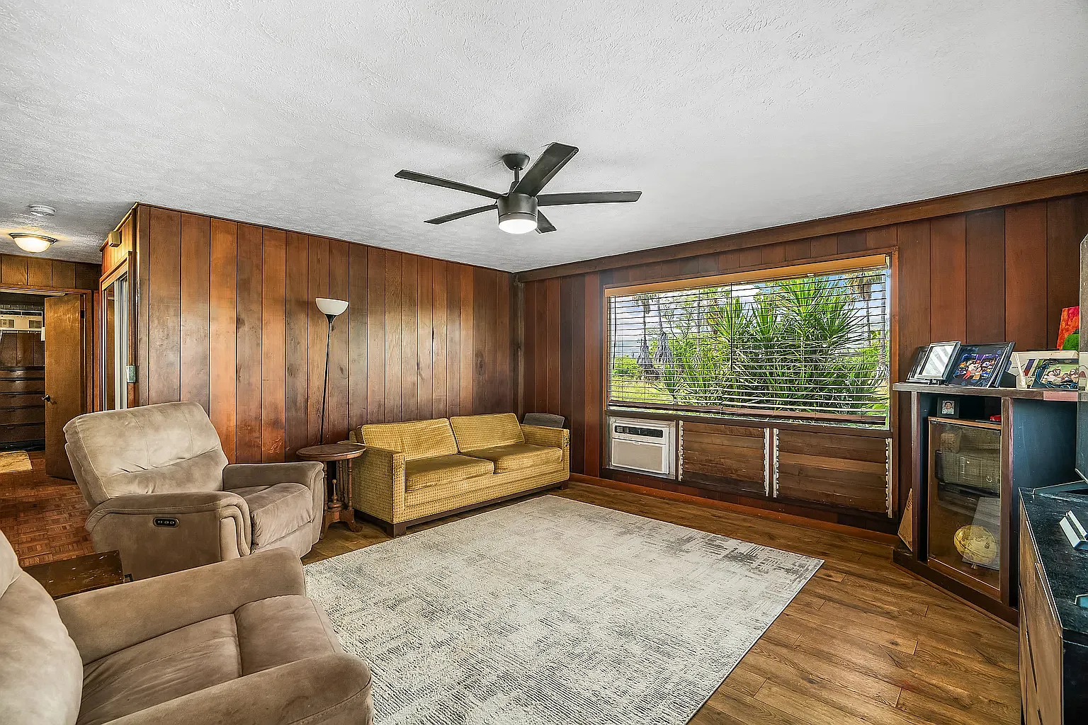 3 bed, 2000 sqft, $3,500 — Photo 3