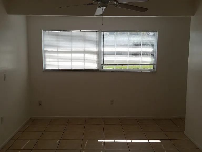 5330 8th Street Ct W #A — Photo 6