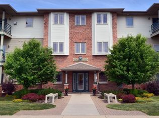 102 Prairie Heights Dr APT 109, Verona, WI 53593