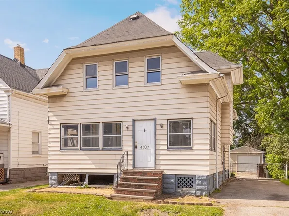 4507 Bridgeview Ave, Newburgh Heights, OH 44105