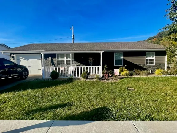 135 Township Road 1366, South Pt, OH 45680