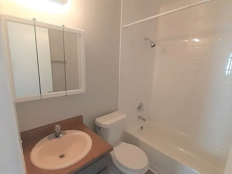5537 Bonita Village Rd — Photo 9