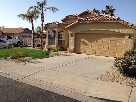 2nd image of 1232 E Sierra Madre Ave