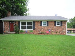 3595 Olympia Rd, Lexington, KY 40517